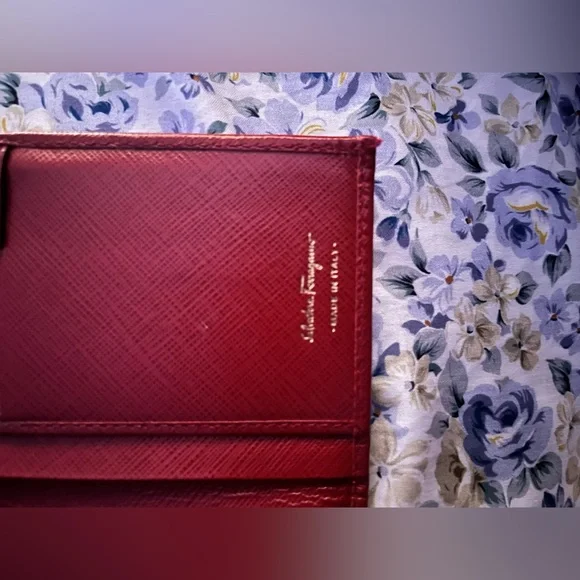Salvatore Ferragamo Burgundy Wallet with Gold Accent - Picture 3 of 9